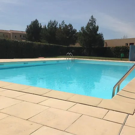 Отель Appart'city Aix En Provence 3*